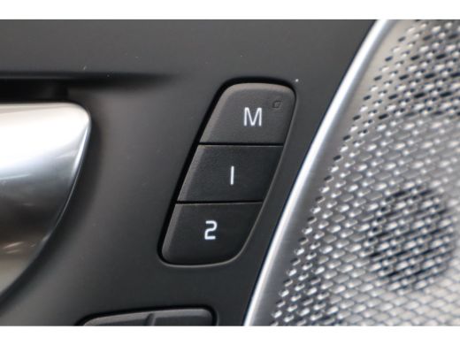 Volvo  XC60 T8 406PK Ultra Executive Edition Dark | Executive | Luchtvering | B&W | 22" | Massage | HUD ActivLease financial lease