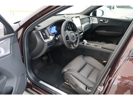 Volvo  XC60 T8 406PK Ultra Executive Edition Dark | Executive | Luchtvering | B&W | 22" | Massage | HUD ActivLease financial lease