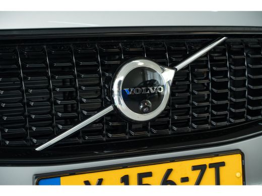 Volvo  XC90 T8 455PK Ultimate Dark | Luchtvering | HK Audio | Trekhaak | Getint Glas | 360 | Guard Alarm | 20'' ActivLease financial lease