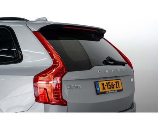 Volvo  XC90 T8 455PK Ultimate Dark | Luchtvering | HK Audio | Trekhaak | Getint Glas | 360 | Guard Alarm | 20'' ActivLease financial lease