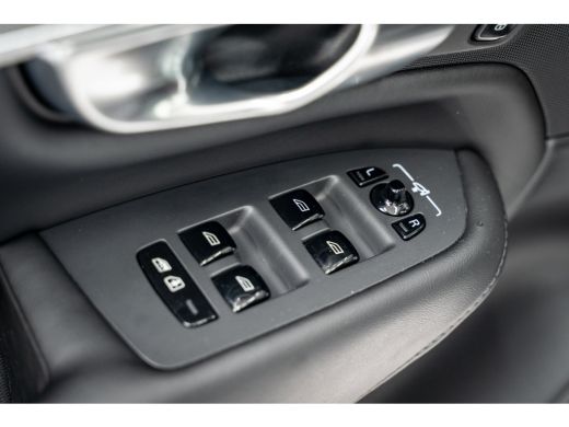 Volvo  XC90 T8 455PK Ultimate Dark | Luchtvering | HK Audio | Trekhaak | Getint Glas | 360 | Guard Alarm | 20'' ActivLease financial lease