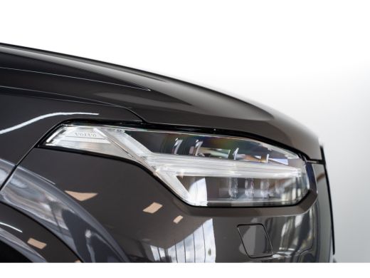 Volvo  XC90 T8 455PK Ultra Dark | Luchtvering | 360 | B&W Audio | Getint Glas | Trekhaak | 22'' ActivLease financial lease