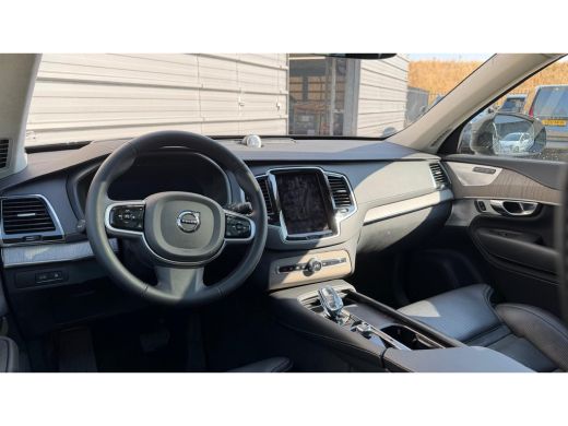 Volvo  XC90 T8 455PK Ultra Dark | Luchtvering | 360 | B&W Audio | Getint Glas | Trekhaak | 22'' ActivLease financial lease