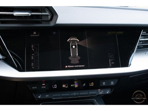 Audi A3 Sportback 40 TFSIe Edition PANO LED CAMERA PARKEER LEDER ActivLease financial lease