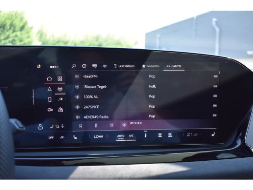 Audi A5 Avant 2.0 e-hybrid quattro 299pk S edition | S-Line in- en exterieur | Tech Pakket Plus | Panoram... ActivLease financial lease