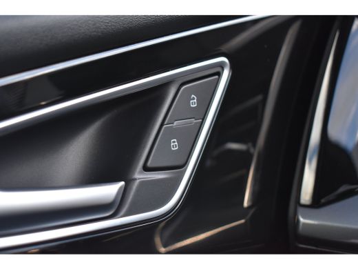 Audi Q4 e-tron 45 S Edition 82 kWh 286PK | STOLEVERW. | CAMERA | NAVIGATIE | ADAPT. CRUISE | FULL LED | KEYLESS ... ActivLease financial lease