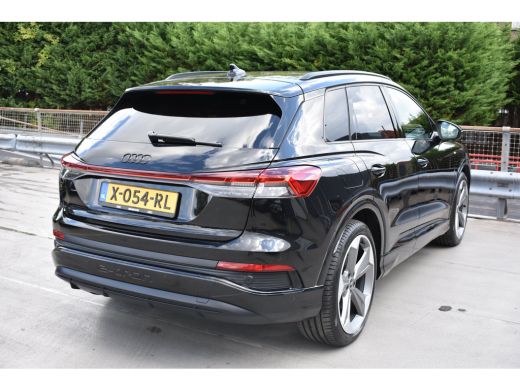 Audi Q4 e-tron 45 S Edition 82 kWh 286PK | STOLEVERW. | CAMERA | NAVIGATIE | ADAPT. CRUISE | FULL LED | KEYLESS ... ActivLease financial lease