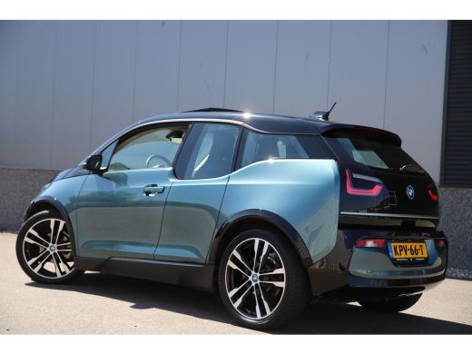BMW i3 Executive 120Ah 42 kWh*Blue Ridge*/Sunroof/Leder/Carplay/W-pomp/Camera/20" ActivLease financial lease