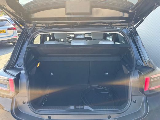 Citroën &euml;-C3 Max 113pk 44 kWh Navigatie/Camera/Parkeerhulp/Carplay-android ActivLease financial lease