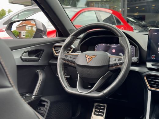 CUPRA Formentor 1.4 e-Hybrid VZ AUT6 COPPER EDITION 245PK 69D.KM! PANODAK LEDER NAVI CAMERA DIGI-DASH APPLE-CARPL... ActivLease financial lease