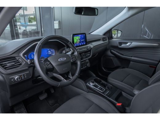 Ford Kuga 2.5 PHEV Titanium | 100% dealer o.h. | Trekhaak | Adaptieve cruise | Standkachel | Parkeercamera ... ActivLease financial lease