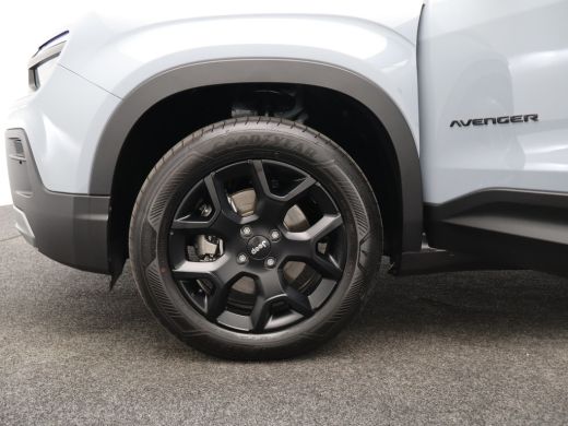 Jeep Avenger 1.2 e-Hybrid Black Edition 8 Jaar Garantie | Camera | Adaptieve Cruise Control | Parkeersenoren |... ActivLease financial lease