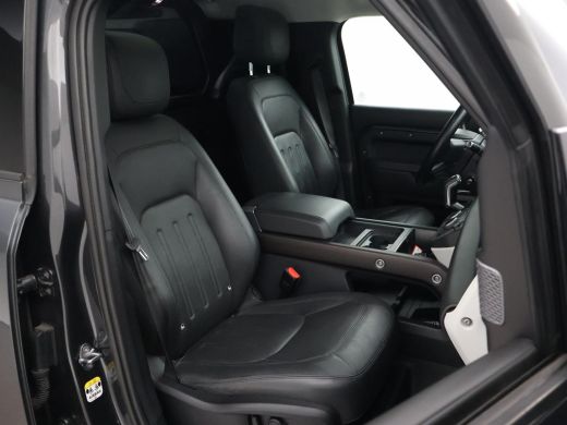 Land Rover Defender 3.0 P400 6-CILINDER BENZINE GRIJS KENTEKEN HSE + PANORAMA | HEAD-UP | TREKHAAK | 360 CAMERA ActivLease financial lease