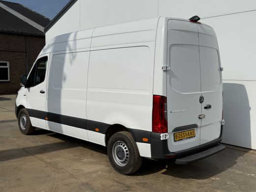 Mercedes-Benz eSprinter 312 55kWh L2H2 Elektrisch 145km WLTP 95% (SOH) 80kw Snelladen Climate Control Camera ActivLease financial lease