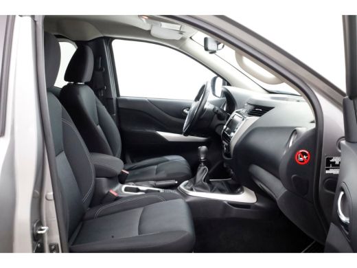 Nissan Navara 2.3 dCi 164pk N-Connecta King Cab 4x4 Camera/Navi/Trekhaak 3500kg 08-2020 ActivLease financial lease