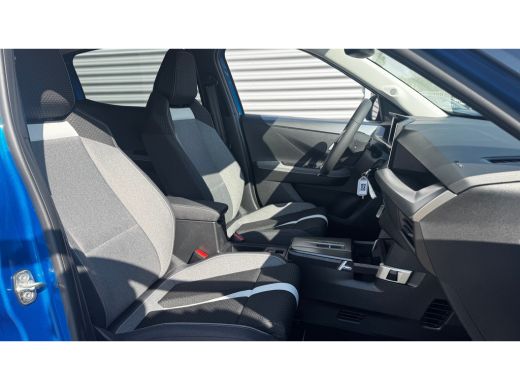 Opel Frontera ELECTRIC 44KWH 113PK GS AUTOMAAT NAVI / CLIMA / LED / PDC / 17" LMV / CAMERA / WINTERPAKKET / BLU... ActivLease financial lease