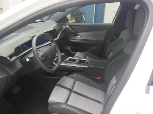 Opel Grandland 1.6 Turbo Plug-in-Hybrid Business Edition | Achteruitrijcamera | Apple Carplay/Android Auto|telef... ActivLease financial lease