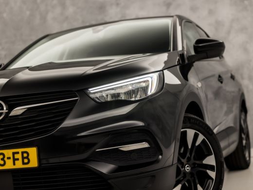 Opel Grandland X 1.6 Turbo Hybrid Elegance 228Pk Automaat (APPLE CARPLAY, SOH 93%, GROOT NAVI, CAMERA, GETINT GLAS... ActivLease financial lease