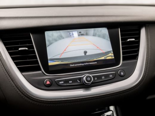 Opel Grandland X 1.6 Turbo Hybrid Elegance 228Pk Automaat (APPLE CARPLAY, SOH 93%, GROOT NAVI, CAMERA, GETINT GLAS... ActivLease financial lease