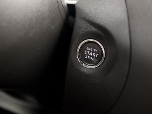 Opel Grandland X 1.6 Turbo Hybrid Elegance 228Pk Automaat (APPLE CARPLAY, SOH 93%, GROOT NAVI, CAMERA, GETINT GLAS... ActivLease financial lease