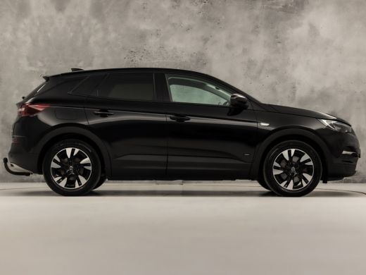 Opel Grandland X 1.6 Turbo Hybrid Elegance 228Pk Automaat (APPLE CARPLAY, SOH 93%, GROOT NAVI, CAMERA, GETINT GLAS... ActivLease financial lease
