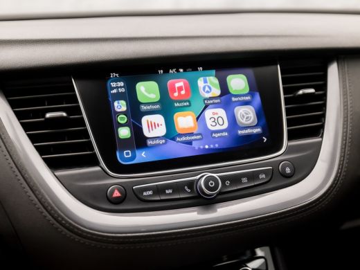 Opel Grandland X 1.6 Turbo Hybrid Elegance 228Pk Automaat (APPLE CARPLAY, SOH 93%, GROOT NAVI, CAMERA, GETINT GLAS... ActivLease financial lease