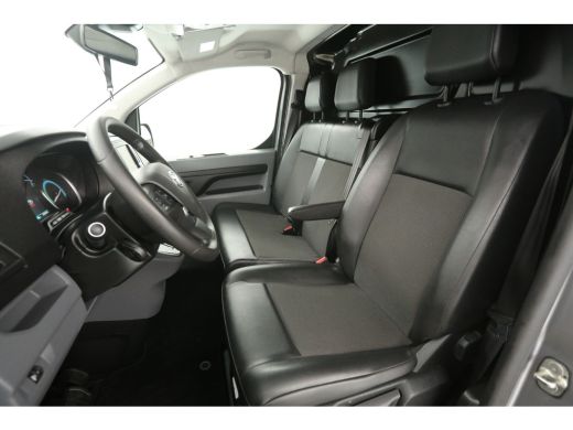 Opel Vivaro-e Toyota ProAce Extra Range 75 kWh L2H1 | Snelladen | SOH 94% | Airco | Cruise | Carplay | 3 Zits |... ActivLease financial lease