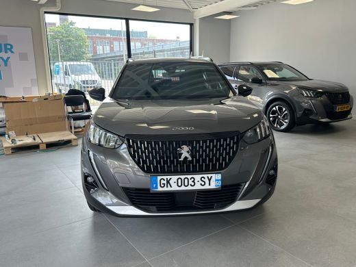 Peugeot 2008 1.2 PureTech GT 17" Lichtmetaal | Camera | Digitaal Dashboard | Climate | Cruise | Navigatie | Ca... ActivLease financial lease