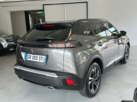 Peugeot 2008 1.2 PureTech GT 17" Lichtmetaal | Camera | Digitaal Dashboard | Climate | Cruise | Navigatie | Ca... ActivLease financial lease