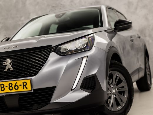 Peugeot 2008 1.2 PureTech Sport 131Pk Automaat (APPLE CARPLAY, GROOT NAVI, LM VELGEN, SPORTSTOELEN, PARKEERSEN... ActivLease financial lease