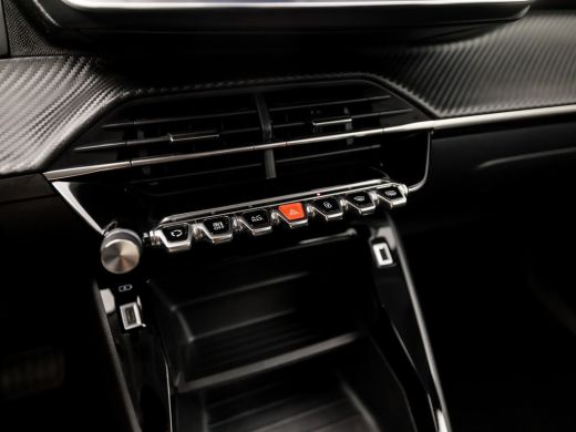 Peugeot 2008 1.2 PureTech Sport 131Pk Automaat (APPLE CARPLAY, GROOT NAVI, LM VELGEN, SPORTSTOELEN, PARKEERSEN... ActivLease financial lease