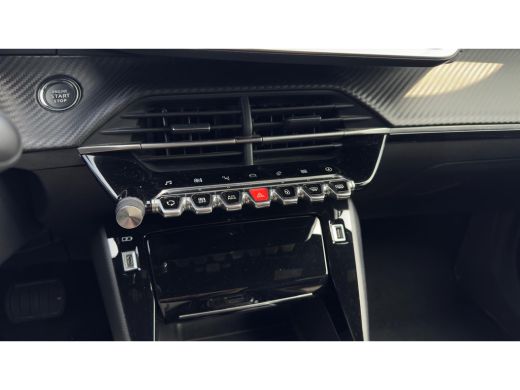 Peugeot e-2008 EV Allure 50 kWh | 96% SOH | Camera achter | Apple Carplay / Android Auto | Navigatie | ActivLease financial lease