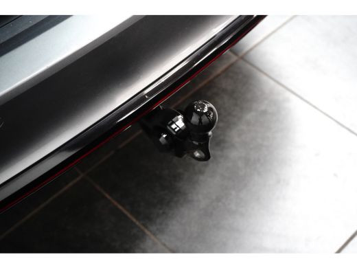 Skoda Octavia Combi 1.4 TSI iV RS PHEV 245PK | TREKHAAK | CAMERA | STOELVERW. | NAVIGATIE | APP. CONNECT | 18 I... ActivLease financial lease