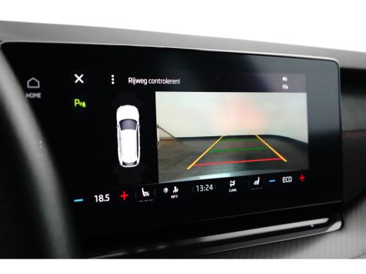 Skoda Octavia Combi 1.4 TSI iV RS PHEV 245PK | TREKHAAK | CAMERA | STOELVERW. | NAVIGATIE | APP. CONNECT | 18 I... ActivLease financial lease