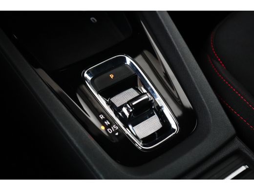 Skoda Octavia Combi 1.4 TSI iV RS PHEV 245PK | TREKHAAK | CAMERA | STOELVERW. | NAVIGATIE | APP. CONNECT | 18 I... ActivLease financial lease