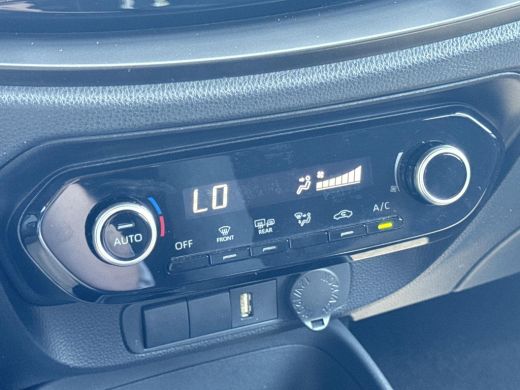 Toyota Aygo 1.0 VVT-i S-CVT first | Achteruitrijcamera | Automaat | Climate controle | ActivLease financial lease