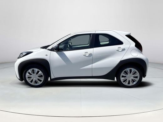 Toyota Aygo 1.0 VVT-i S-CVT Play **AUTOMAAT/ ADAPTIEF CRUISE CONTROL/ DAB RADIO** ActivLease financial lease