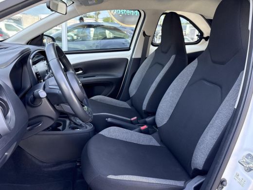 Toyota Aygo 1.0 VVT-i S-CVT Play **AUTOMAAT/ ADAPTIEF CRUISE CONTROL/ DAB RADIO** ActivLease financial lease