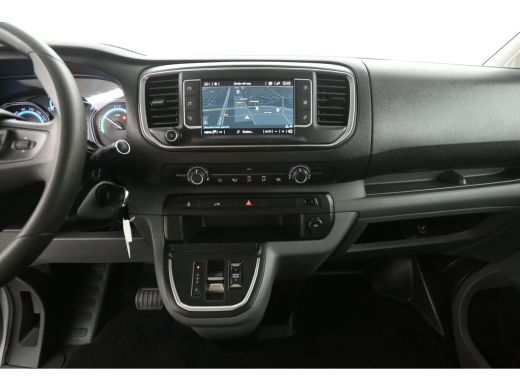 Toyota ProAce Extra Range 75 kWh L2H1 | Snelladen | SOH 94% | Airco | Cruise | Carplay | 3 Zits | Navi ActivLease financial lease