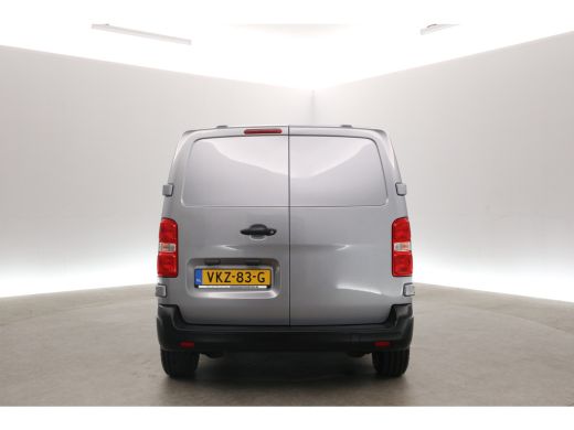 Toyota ProAce Extra Range 75 kWh L2H1 | Snelladen | SOH 94% | Airco | Cruise | Carplay | 3 Zits | Navi ActivLease financial lease