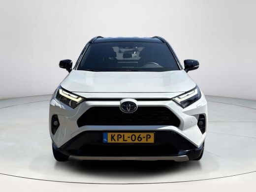 Toyota RAV4 2.5 Hybrid AWD Bi-Tone | Navigatie | Stoel - en stuurverwarming | Mag 1650KG trekken | ActivLease financial lease