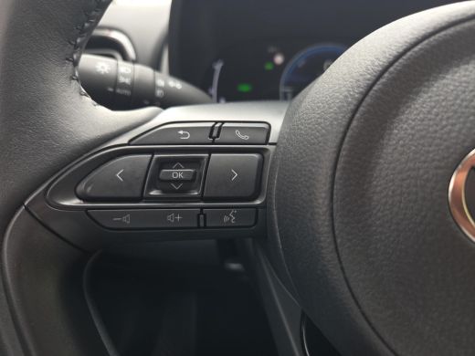 Toyota Yaris 1.5 Hybrid 115 Dynamic Comfort Pack | NL Auto | BTW Auto | Apple CarPlay | Rijklaar incl. garantie | ActivLease financial lease