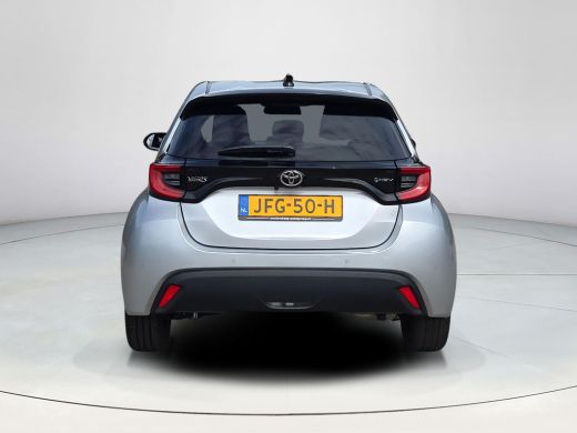 Toyota Yaris 1.5 Hybrid 115 Dynamic Comfort Pack | NL Auto | BTW Auto | Apple CarPlay | Rijklaar incl. garantie | ActivLease financial lease