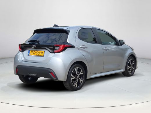 Toyota Yaris 1.5 Hybrid 115 Dynamic Comfort Pack | NL Auto | BTW Auto | Apple CarPlay | Rijklaar incl. garantie | ActivLease financial lease