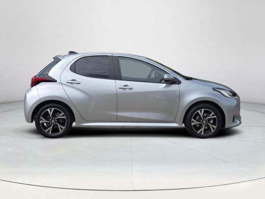 Toyota Yaris 1.5 Hybrid 115 Dynamic Comfort Pack | NL Auto | BTW Auto | Apple CarPlay | Rijklaar incl. garantie | ActivLease financial lease