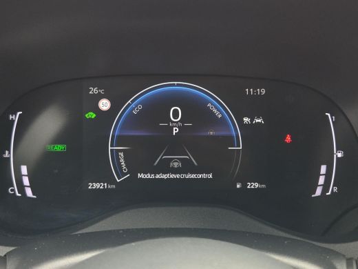Toyota Yaris 1.5 Hybrid 115 Dynamic Comfort Pack | NL Auto | BTW Auto | Apple CarPlay | Rijklaar incl. garantie | ActivLease financial lease