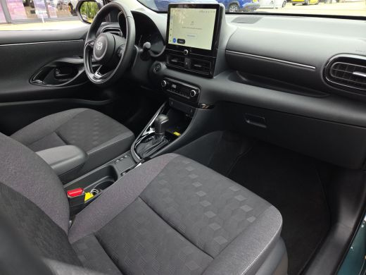 Toyota Yaris 1.5 Hybrid 115 Dynamic Comfort Pack | NL Auto | BTW Auto | Apple CarPlay | Rijklaar incl. garantie | ActivLease financial lease