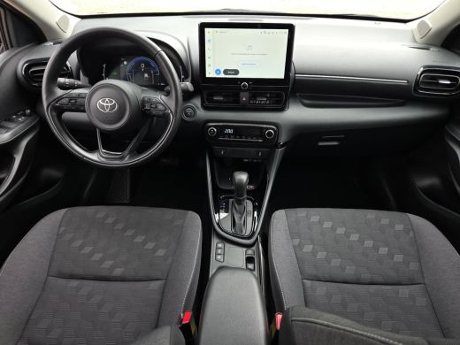 Toyota Yaris 1.5 Hybrid 115 Dynamic Comfort Pack | NL Auto | BTW Auto | Apple CarPlay | Rijklaar incl. garantie | ActivLease financial lease