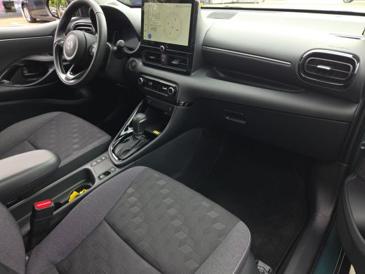Toyota Yaris 1.5 Hybrid 115 Dynamic Comfort Pack | NL Auto | BTW Auto | Apple CarPlay | Rijklaar incl. garantie | ActivLease financial lease