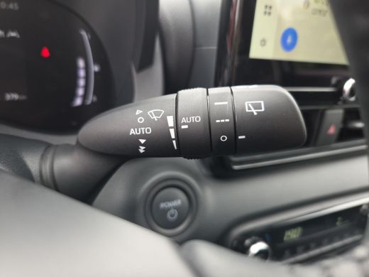 Toyota Yaris 1.5 Hybrid 115 Dynamic Comfort Pack | NL Auto | BTW Auto | Apple CarPlay | Rijklaar incl. garantie | ActivLease financial lease